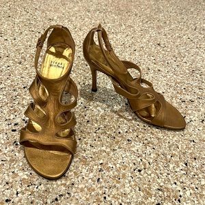 Stuart Weitzman gold matte sandal, 3in heel. Brand new without box. Size 9.5.